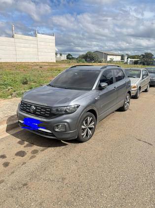 VOLKSWAGEN T-CROSS 1.0 200 TSI TOTAL FLEX COMFORTLINE AUTOMÁTICO
